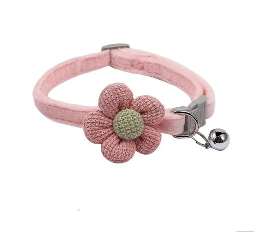 Adjustable Plaid Cat Collar with Bow Tie